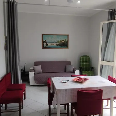 Mare Monti Apartment *